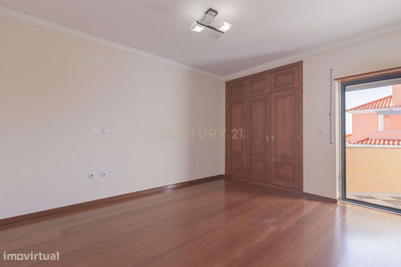 Apartamento T2 em Mafra — Luminoso, Espaçoso e Pronto a Viver-30