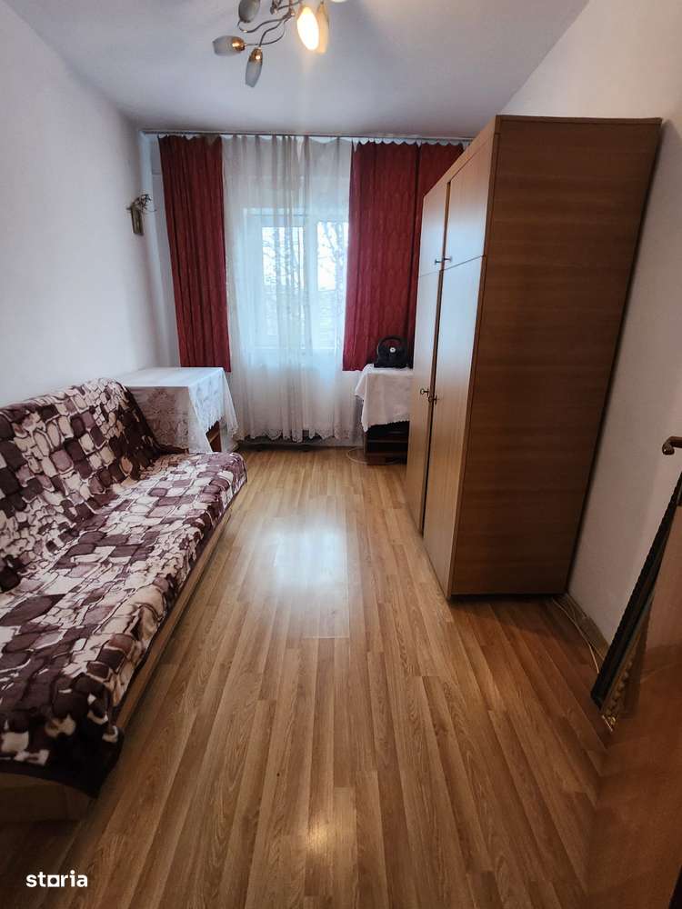 3 Camere decomandat Mobilat-9