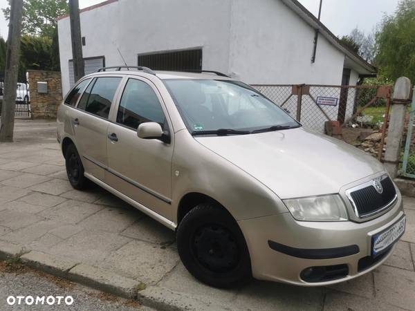 Skoda Fabia 1.4 16V Comfort - 1