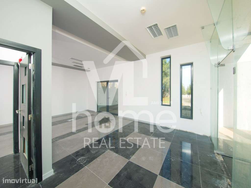 Armazém Industrial de Grande Dimensão - Localização Estratégica-22