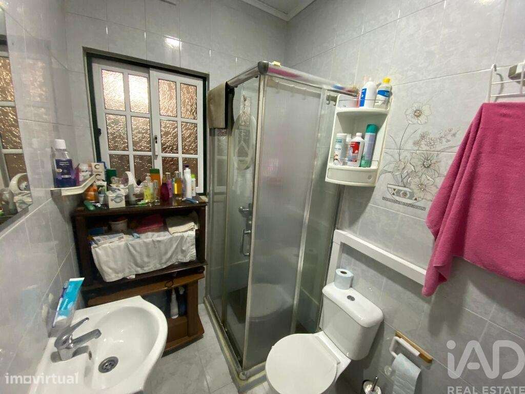 Moradia geminada T3 em Atouguia da Baleia de 113 m2 - Grande imagem: 4/26