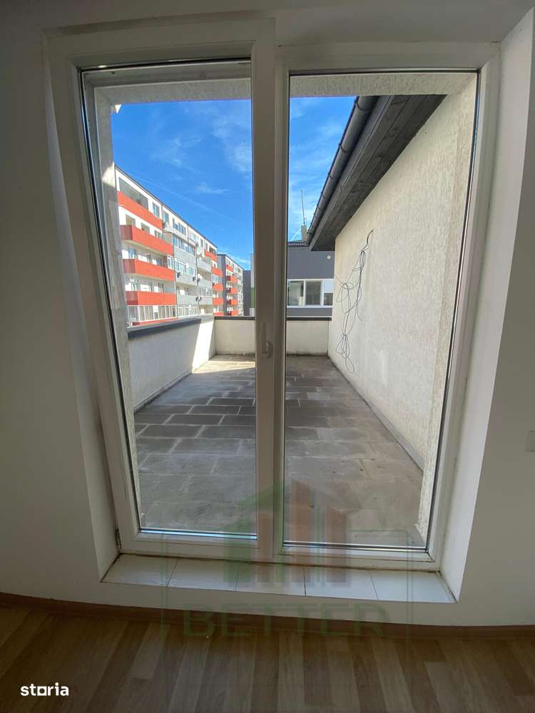 Garsonieră de vanzare, 27 mp utili + Terasă 16,5 mp si Balcon - Imagine principală: 3/8