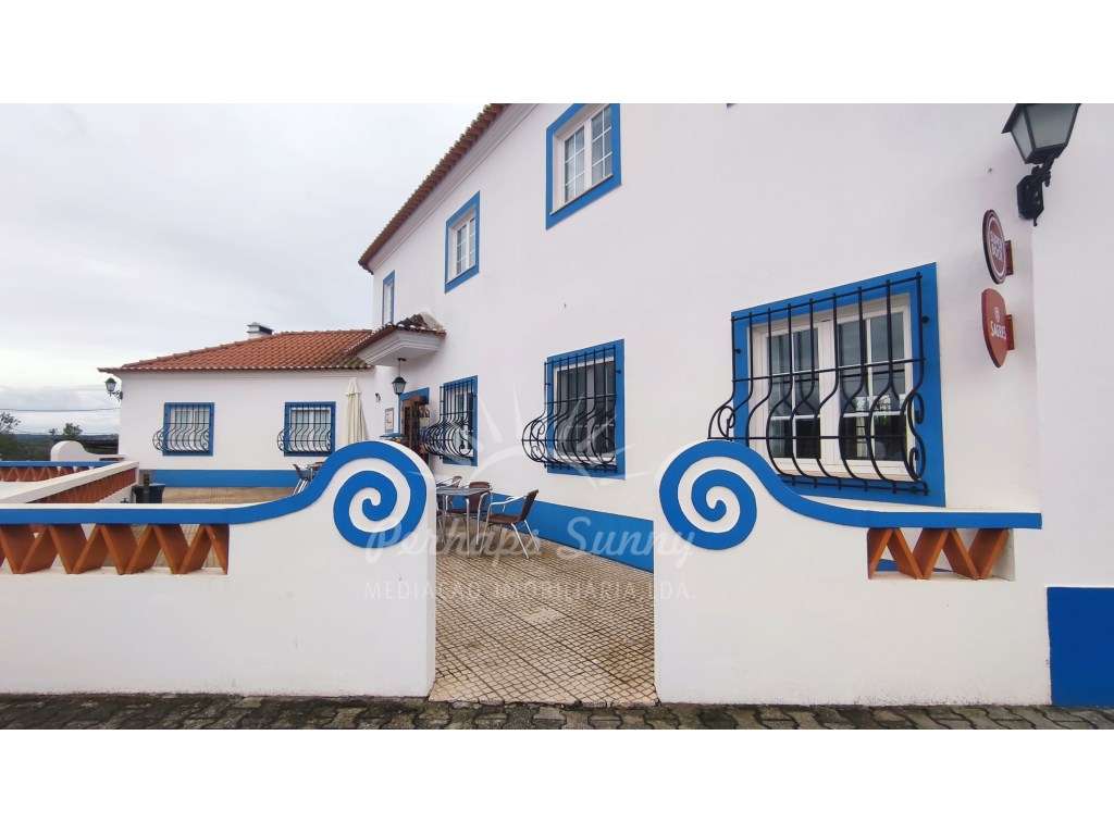 Imóvel com moradia V3 e com Restaurante - Grande imagem: 5/26