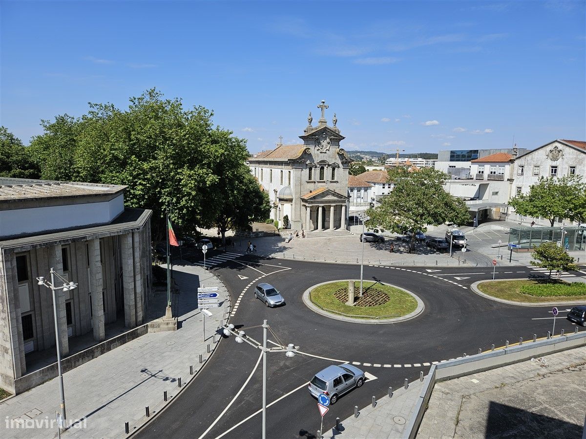 T4 remodelado-Póvoa de Varzim-Aparcamento-Centro