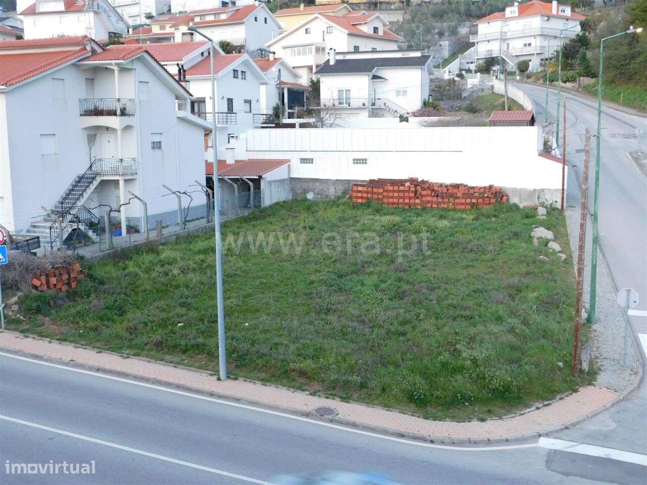 Lote / Seia, Seia, São Romão e Lapa dos Dinheiros - Grande imagem: 3/4