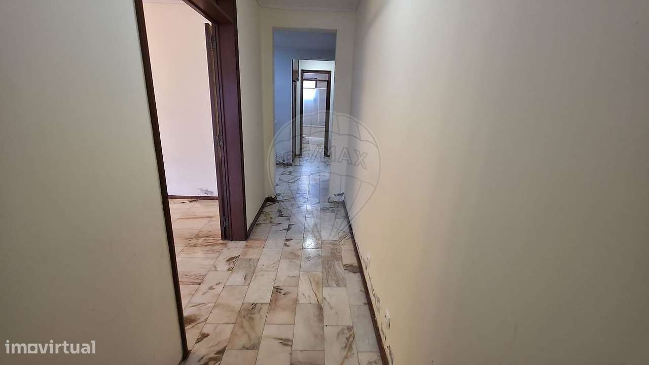 Moradia T5 para venda - Grande imagem: 5/27