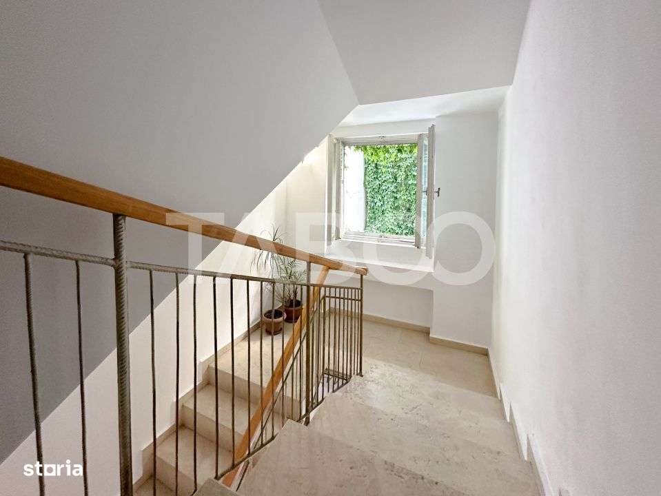 Apartament cu 2 camere decomandate centru langa parcul Sub Arini - Imagine principală: 4/5