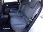 Renault Scenic - 26