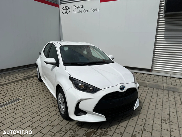 Toyota Yaris 1.5 VVT-i HSD Eco - 3