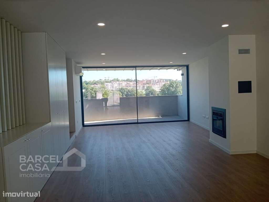 Exclusividade e Requinte com Vista Sobre o Rio Cávado em Barcelinhos-7