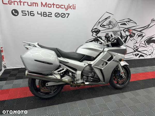 Yamaha FJR - 3