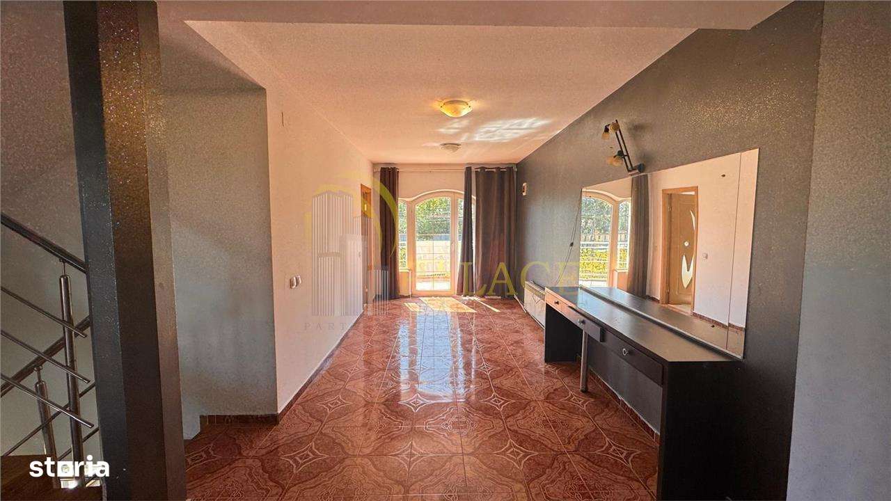 Casa de inchiriat GALATA - Imagine principală: 5/11