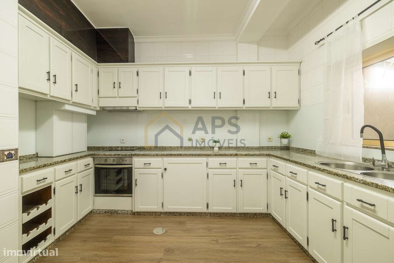 Apartamento T2 à venda em Paços de Ferreira-28