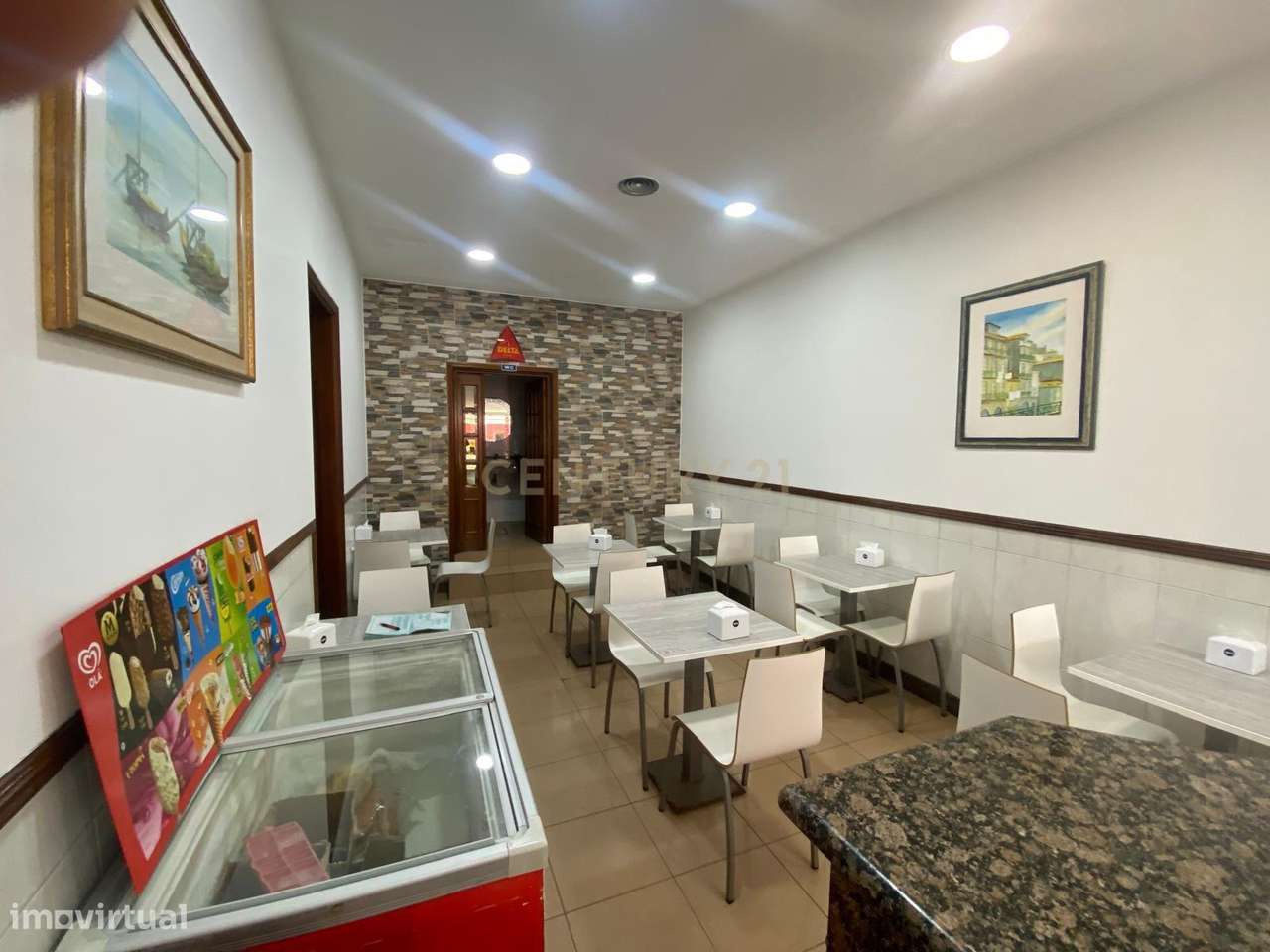 Cafeteria no Porto com Excelente Localização e Equipamentos - Grande imagem: 5/14