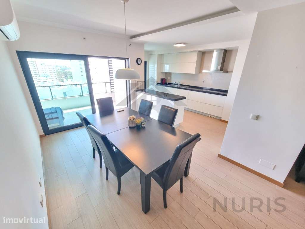 Apartamento T2 para Arrendamento Anual na Praia da Rocha, Portimão - Grande imagem: 5/18