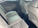 Volkswagen Passat Variant 2.0 Blue TDI SCR Highline - 9