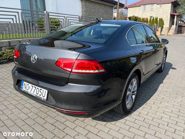 Volkswagen Passat 2.0 TDI BMT Comfortline - 6