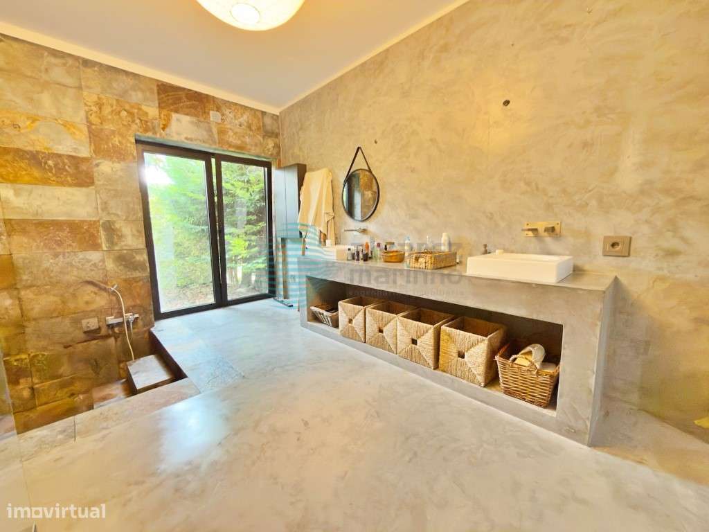 Excelente Moradia / Quinta, área de terreno com 14.600 m2, piscina ...-51