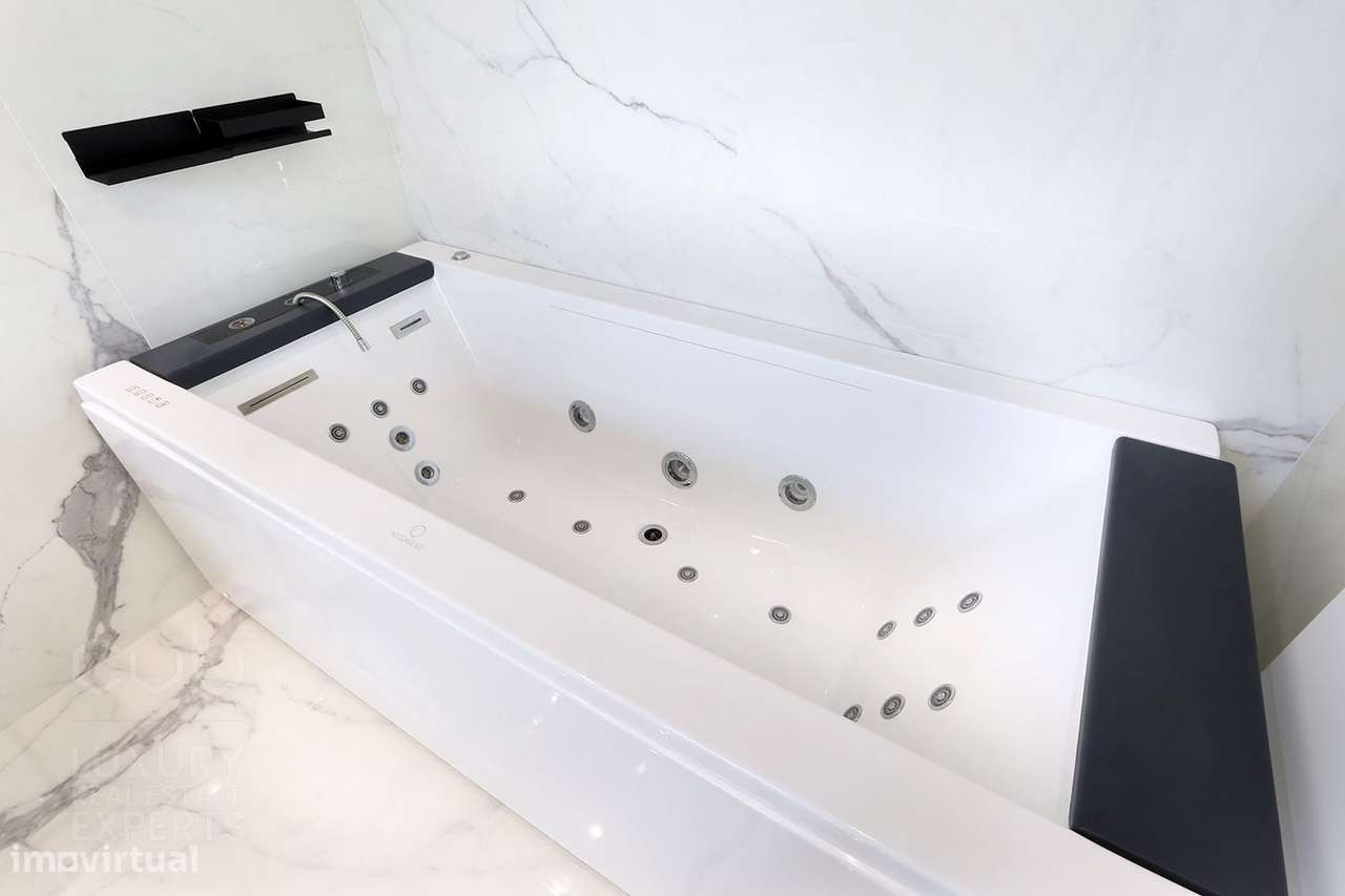 Moradia de Luxo T5 com Piscina na Herdade da Aroeira | Condomínio Priv-40
