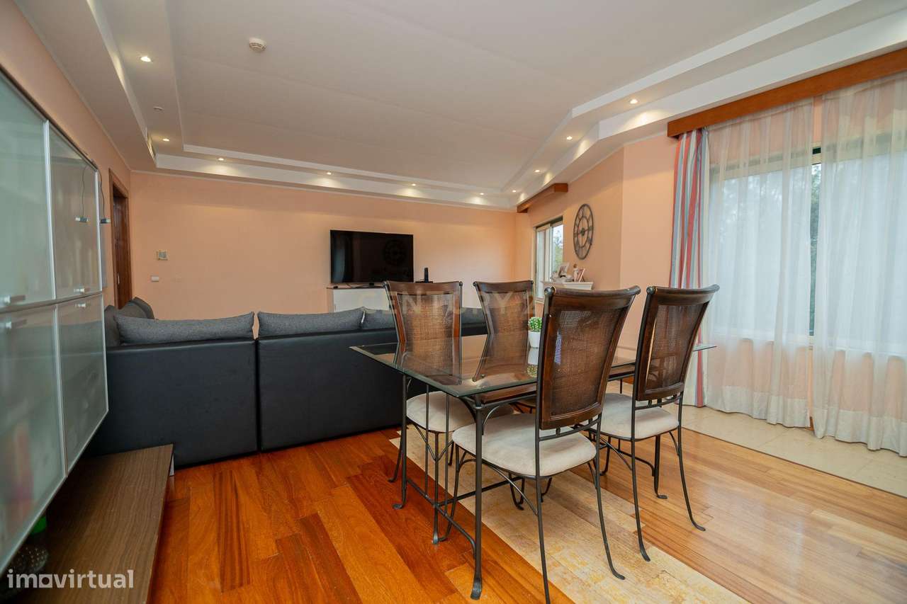 FABULOSO APARTAMENTO DE LUXO T2 DE GRANDES DIMENSÕES COM 2 LUGARES DE-17