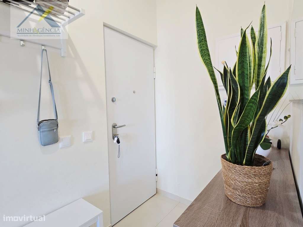 Apartamento T3 remodelado no Bairro do Liceu em Setúbal-12