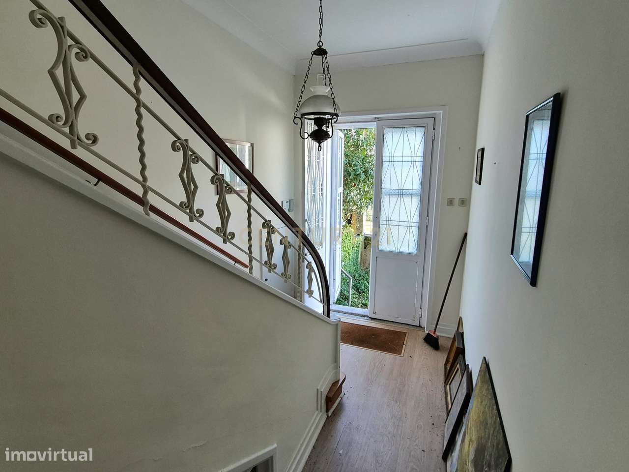 Moradia Clássica para reabilitação junto à Casa da Música - Grande imagem: 4/25