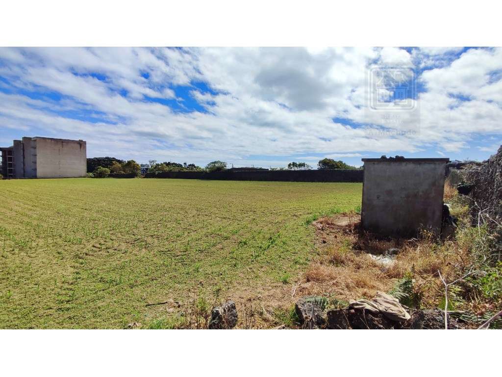 VENDA de TERRENO com potencial para Construção - São José, Ponta De... - Grande imagem: 5/11