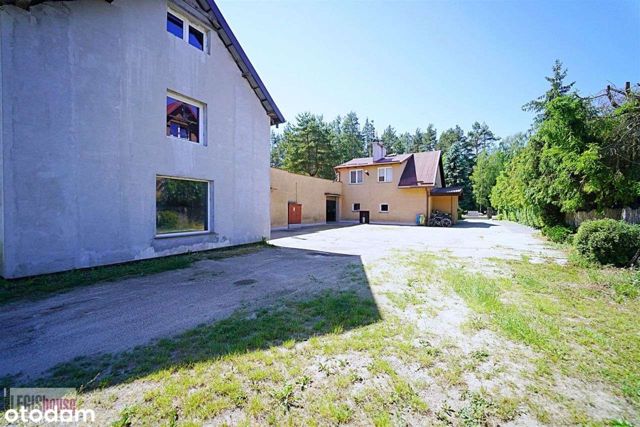 Obiekt O Funkcji Handlowo - Usługowej* Hala* Dom-19