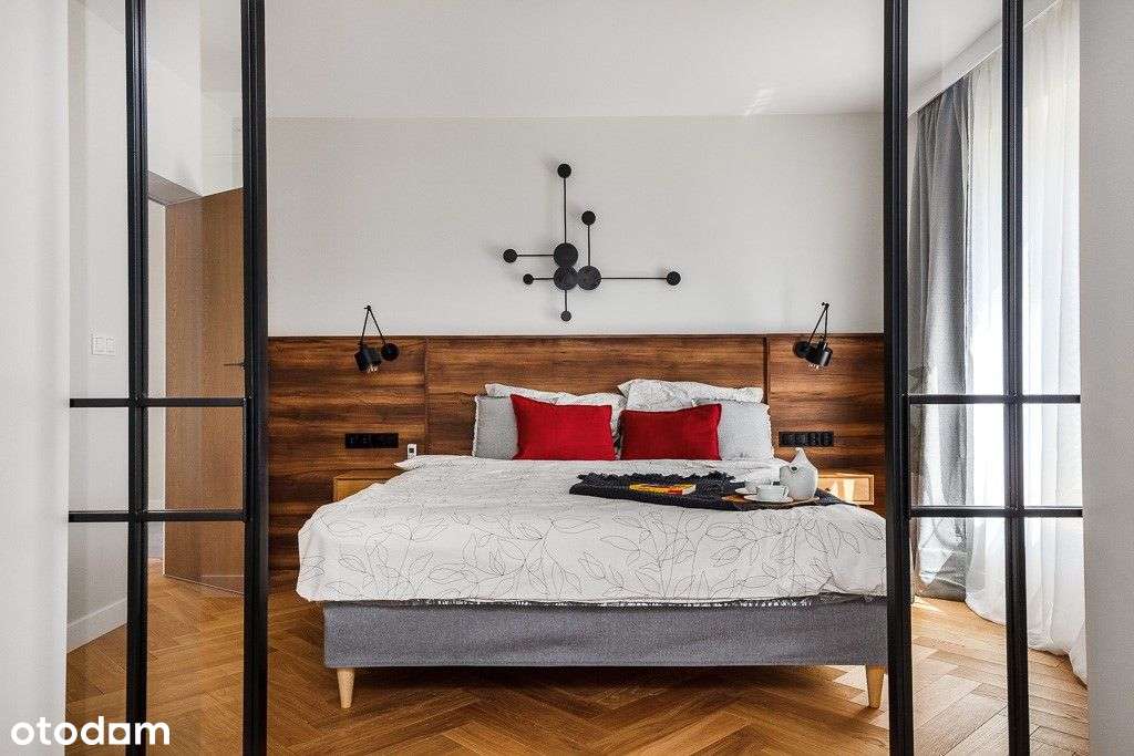 Piętro nowego domu z garażem, ogrodem,klimatyzacją-9