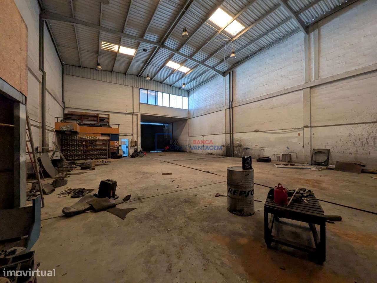 Armazém Zona Industrial - Alverca do Ribatejo - Grande imagem: 4/9