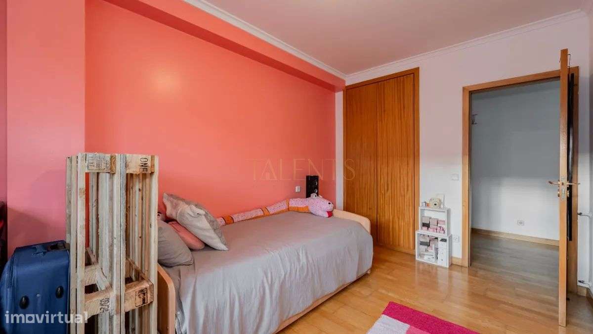 Apartamento T4 Salgueiral - Guimarães-13