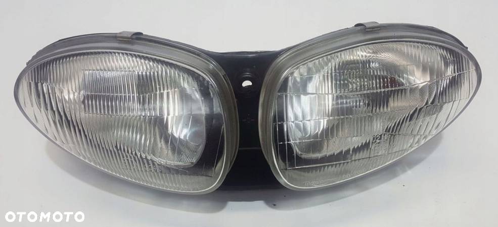 TRIUMPH 955i DAYTONA REFLEKTOR PRZÓD LAMPA - 1