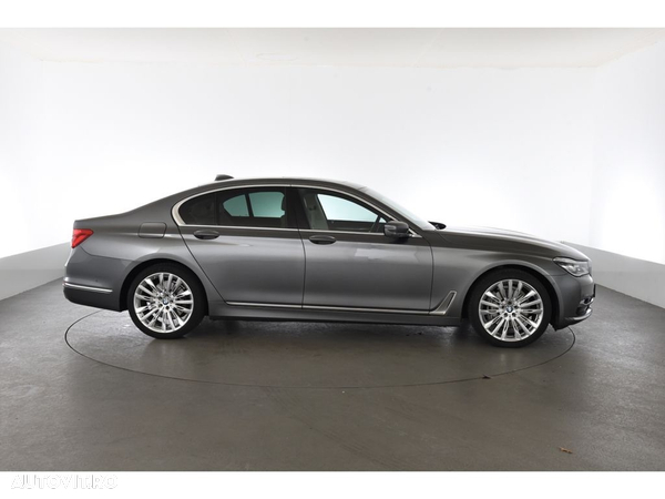 BMW Seria 7 730d xDrive - 6