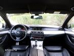BMW Seria 5 530d xDrive - 7