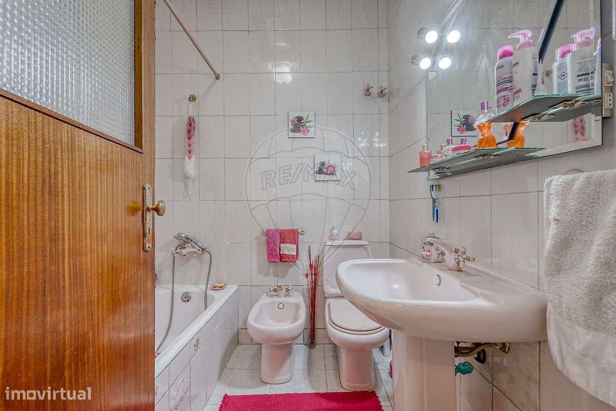 Moradia T5 para venda-17