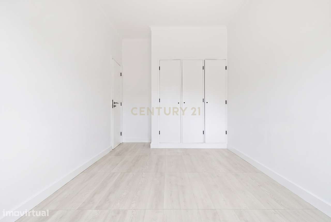 Fantástico Apartamento T3 com Excelente Localização-43