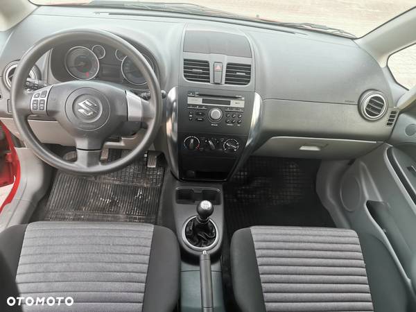 Suzuki SX4 1.6 VVT 4x2 Style - 9