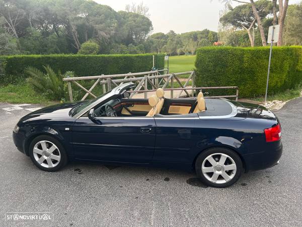 Audi A4 Cabrio 1.8 T Exclusive - 16