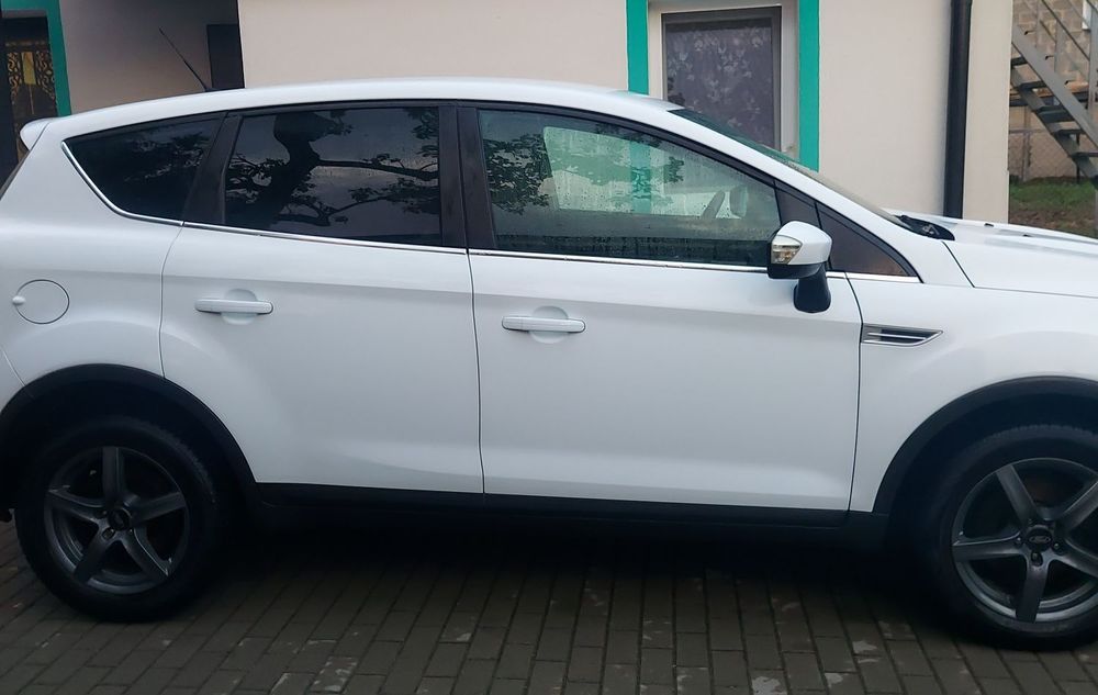 Ford Kuga I 2.0 TDCi Individual 2012