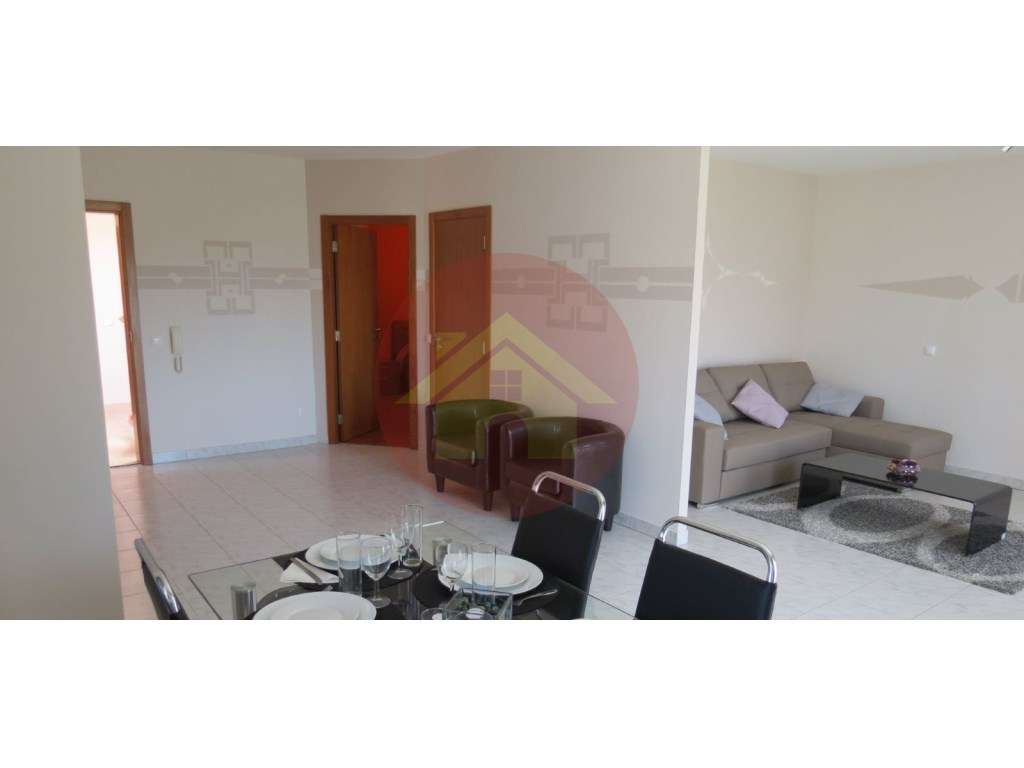 Moradia V9 para Venda em Alvor - Portimão, Algarve-21