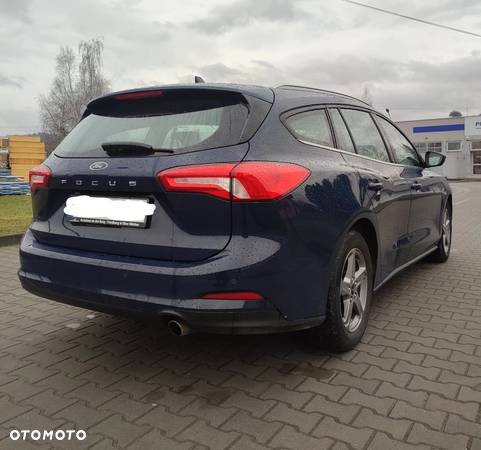 Ford Focus 1.5 EcoBlue Start-Stopp-System COOL&CONNECT - 9