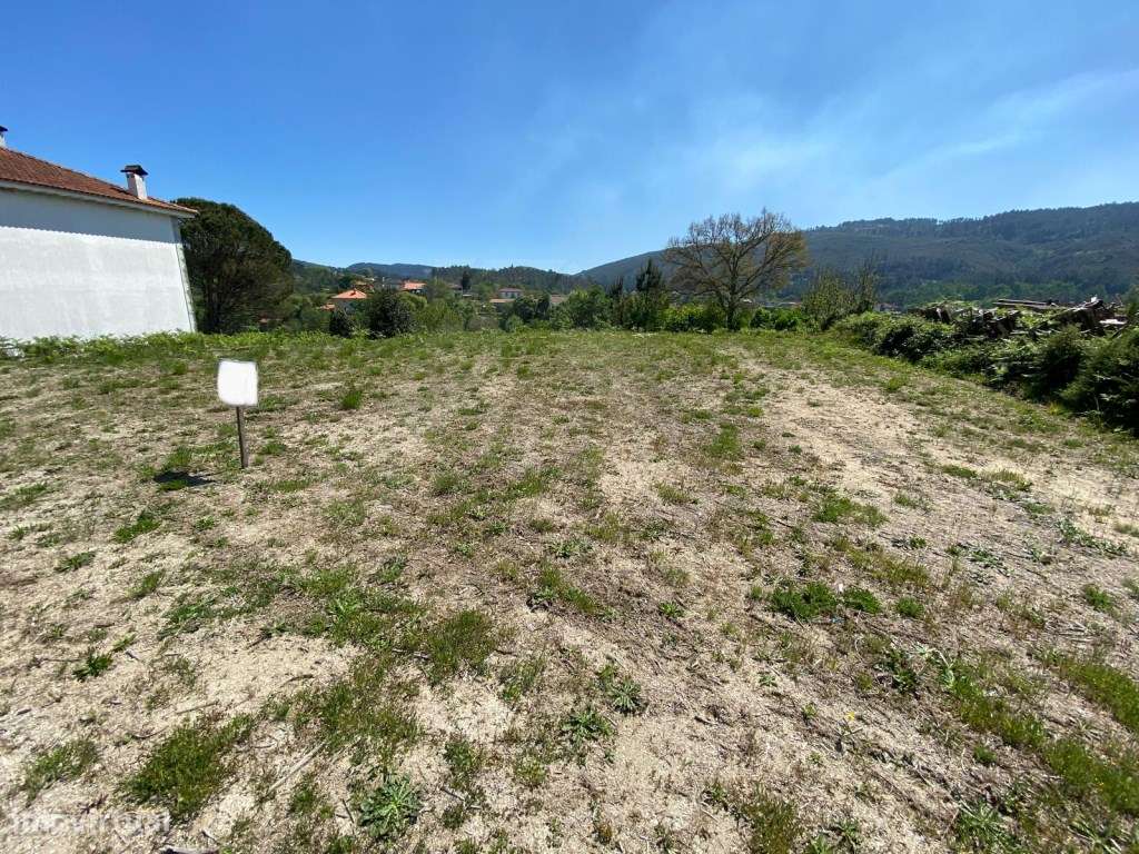 Terreno para construção - Grande imagem: 3/4