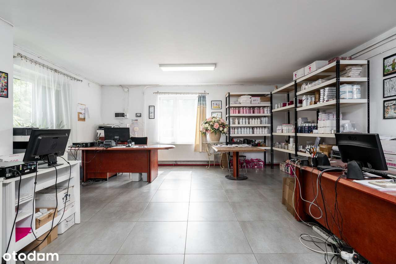 przy lesie I 3 min od S17/S2 I 20 min do Centrum-15