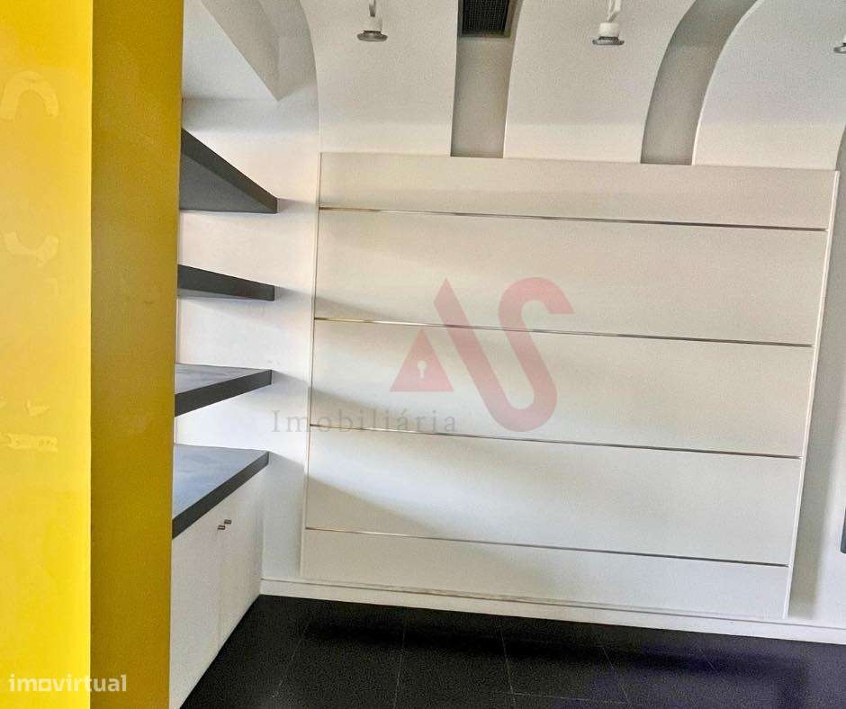Loja para Arrendamento com 45,60 m² – Braga (São Vicente) - Grande imagem: 5/6