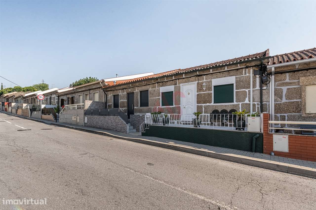 Moradia T2+1 com contrato de arrendamento duração – próxima da Univers - Grande imagem: 3/4