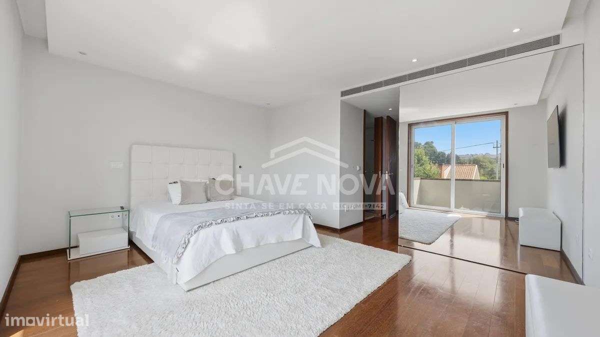 Moradia T3 COMO NOVA Canidelo a 1km da Praia - OPORTUNIDADE-28