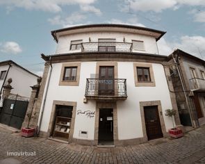 Prédio no Centro de Vila Nova de Cerveira - Grande imagem: 2/22