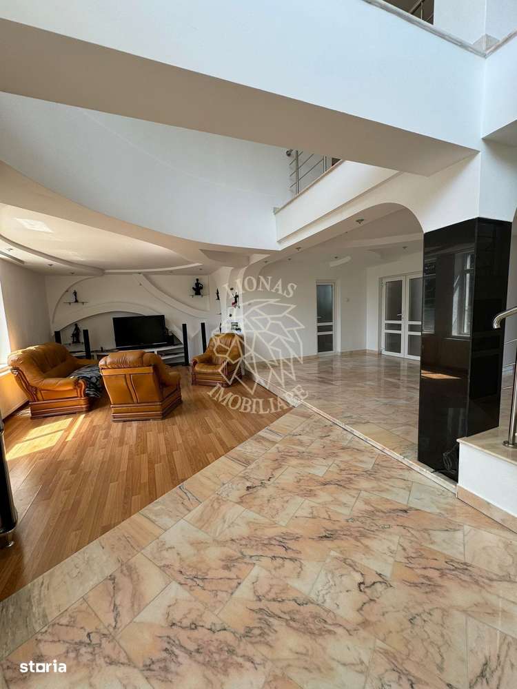 Casa 5 camere 280 mp-teren 1200mp-piscina-Valea Ghinzii - Imagine principală: 4/9