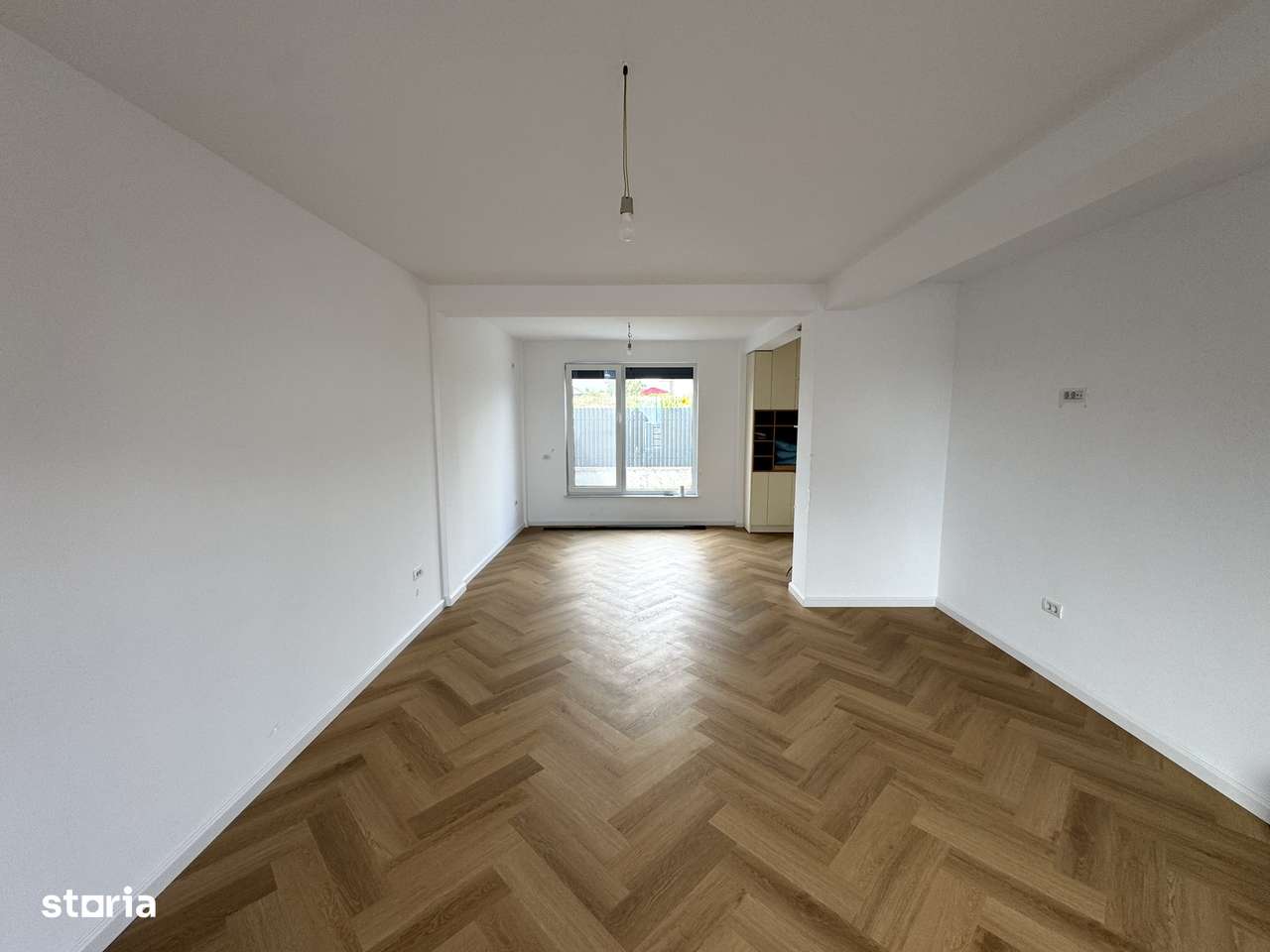 CANALIZ!PLACA si peste etaj!Incalz in pard!Vila 4 camereValea Lupului - Imagine principală: 3/9