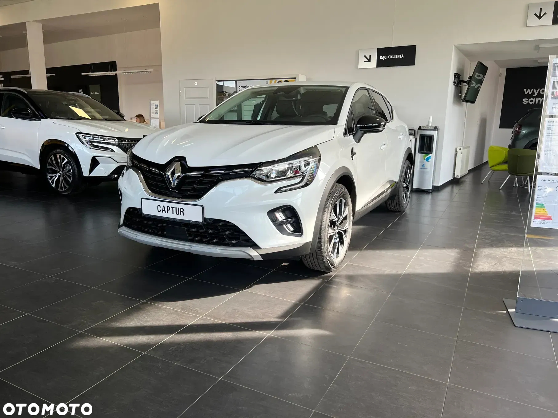 Renault Captur 1.3 TCe mHEV Techno EDC - 2